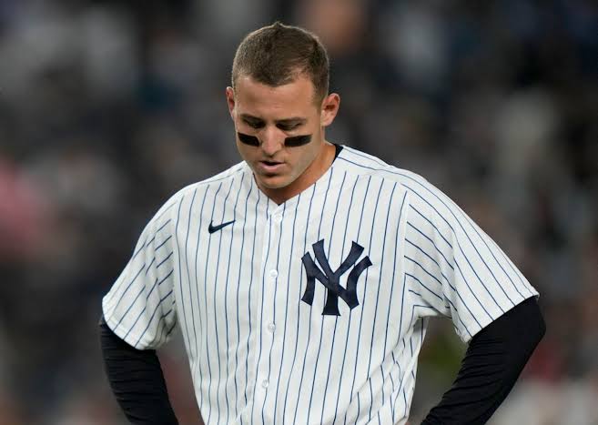 SAD NEWS: Anthony Rizzo Has Been Sack and Departed From New York Yankees Today – Report Due………