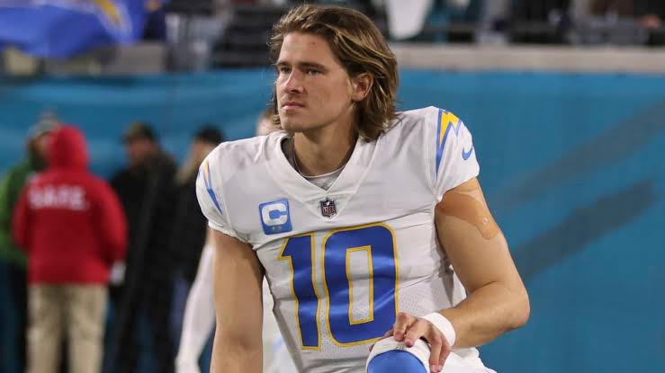 Justin Herbert AM SORRY: Reason Why I Left Los Angeles Chargers Today