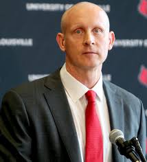 ESPN REPORT: Christopher Lee Mack Announced That He Is Leaving Louisville Cardinals men’s basketbal today after significant issue in the team….