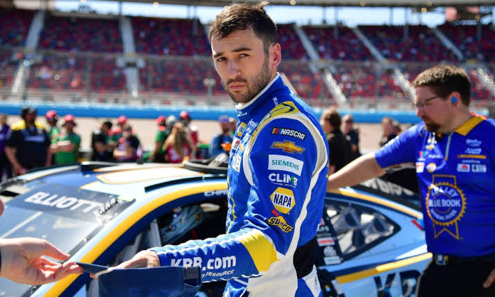 End of an Era: NASCAR driver Chase Elliott Announces Retirement….