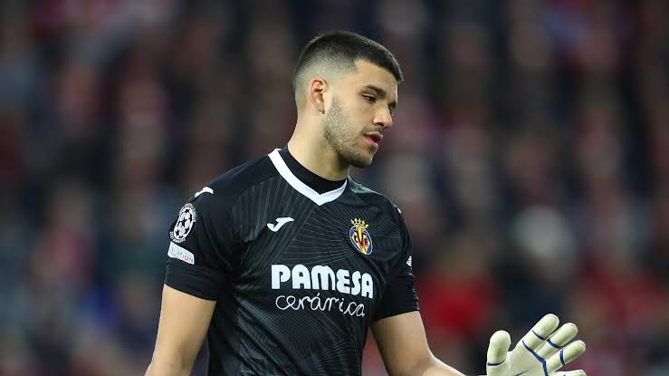 Breaking News: Ajax Amsterdam goalkeeperGerónimo Rulli” just summitted his resignation letter to the management………Read More……