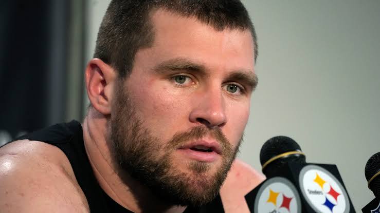 Heartbreaking news: T.J. Watt has announced that he is leaving the Pittsburgh Steelers.