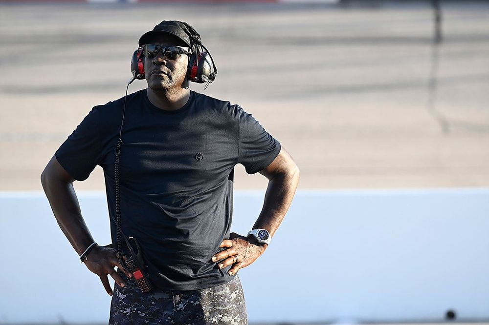 “I’AM LEAVING”  Michael Jordan has announced that he is leaving NASCAR due to…..