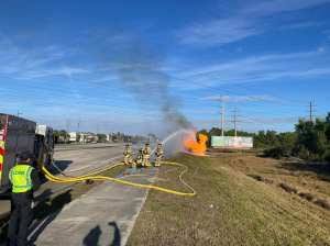 PUNTA ON MASSIVE BURNING: five just now 5 dead, 3 hospitalized after crash  on a burnt store Road in punta Gorda…